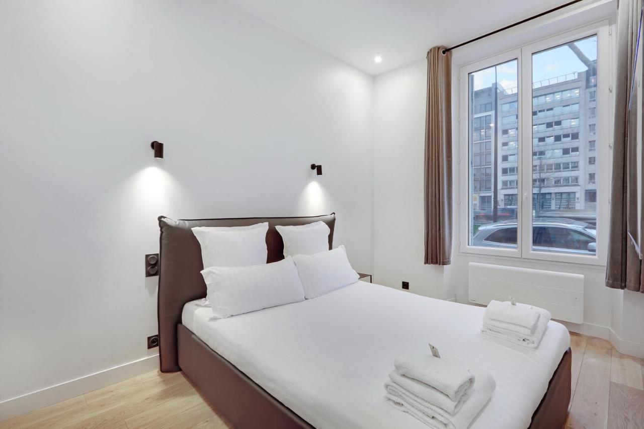 Pick A Flat'S Apartment In Neuilly Sur Seine - Avenue Charles De Gaulle Eksteriør bilde